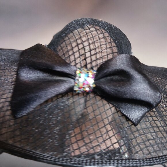 Black Hat Woman Earring Ring Small Jewelry Display - Picture 8 of 11